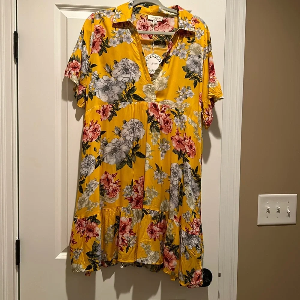 Beautiful Popular UMGEE Dress - Picture 3 of 14